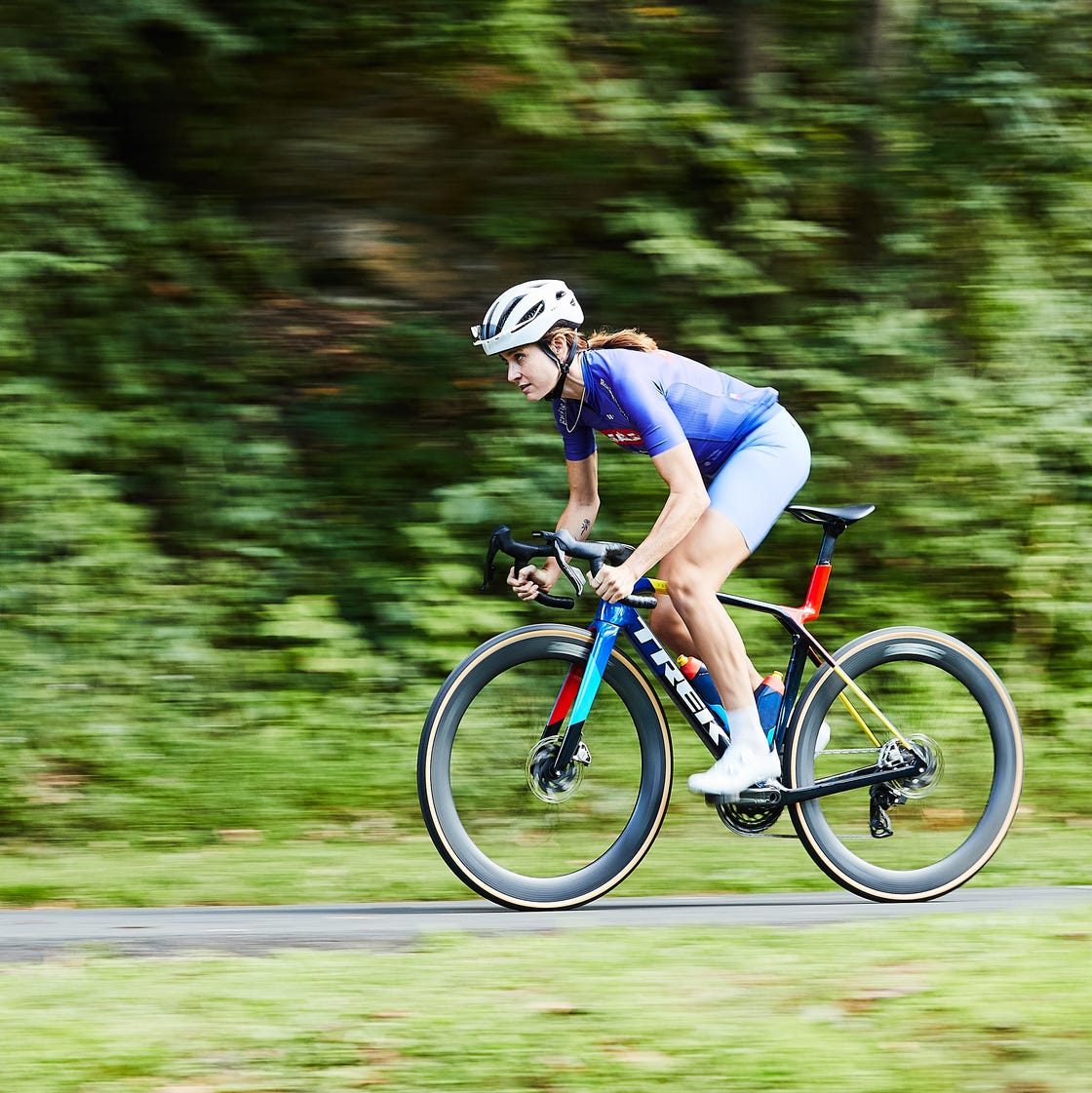 Bicicleta de estrada e equipamentos de ciclismo